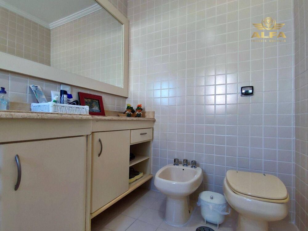 Apartamento, 4 quartos, 205 m² - Foto 2