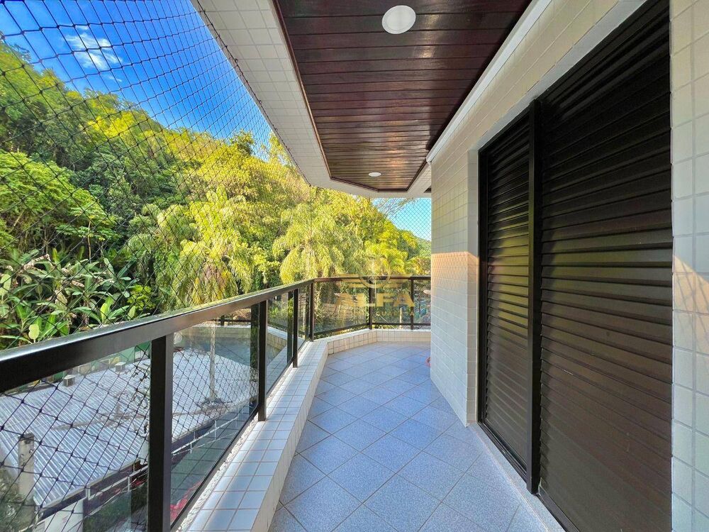 Apartamento à venda com 4 quartos, 150m² - Foto 6
