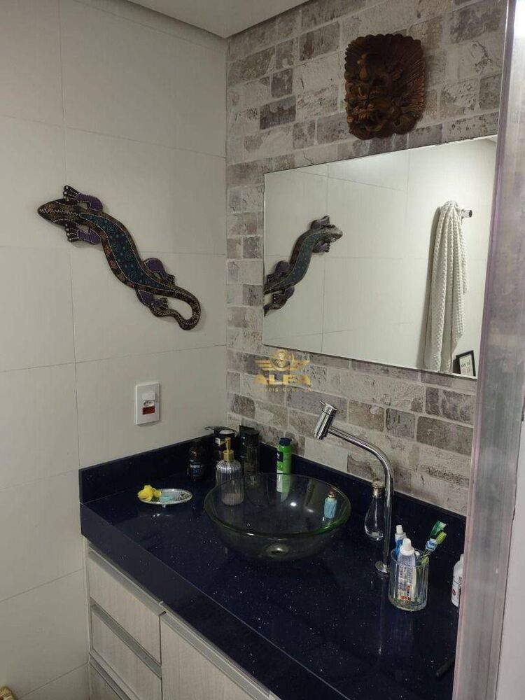 Apartamento, 3 quartos, 100 m² - Foto 1