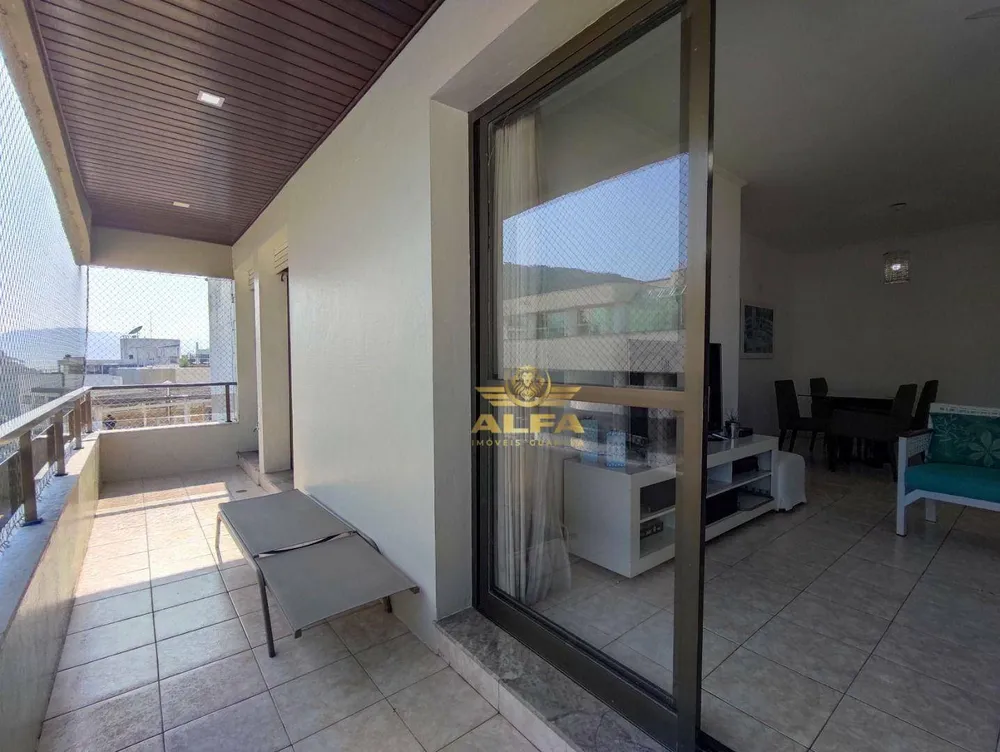 Cobertura, 3 quartos, 209 m² - Foto 3