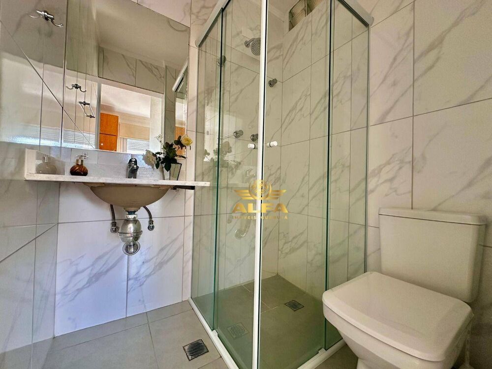 Apartamento à venda com 3 quartos, 170m² - Foto 17