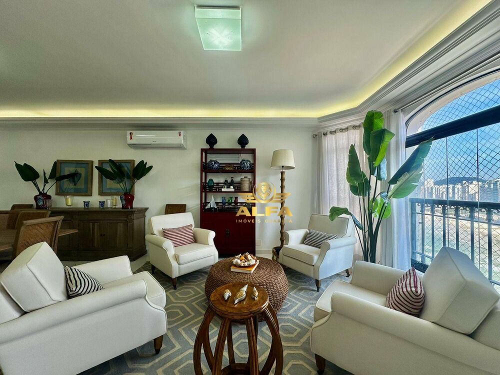 Apartamento à venda com 3 quartos, 221m² - Foto 7