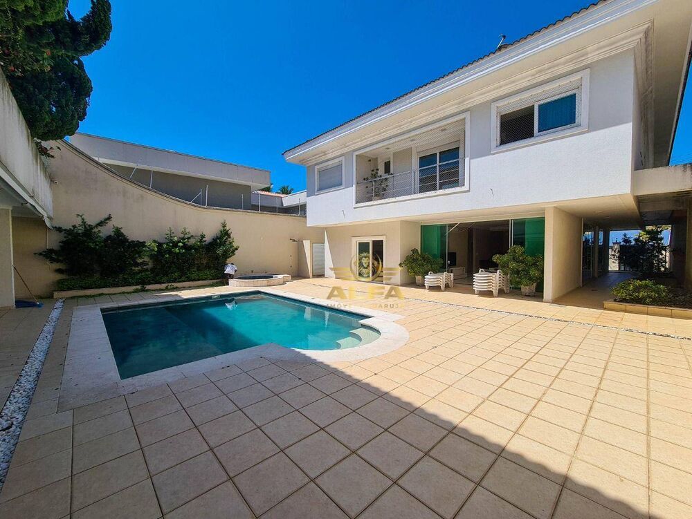 Casa à venda com 7 quartos, 900m² - Foto 1