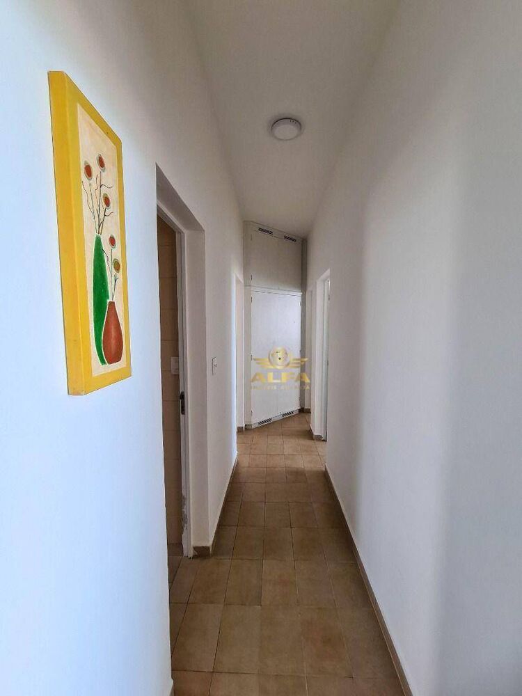 Apartamento à venda com 3 quartos, 158m² - Foto 3