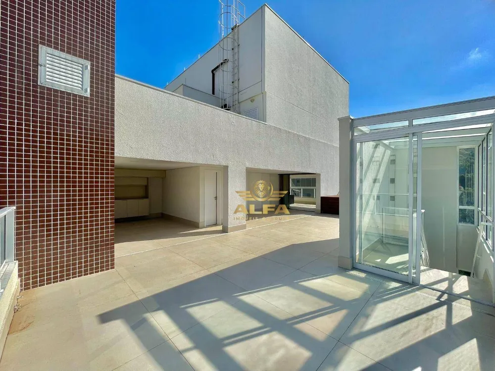 Cobertura, 3 quartos, 291 m² - Foto 1