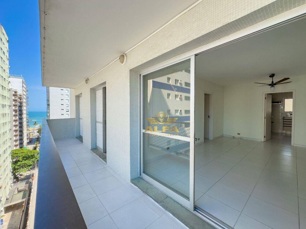 Apartamento à venda com 3 quartos, 135m² - Foto 1