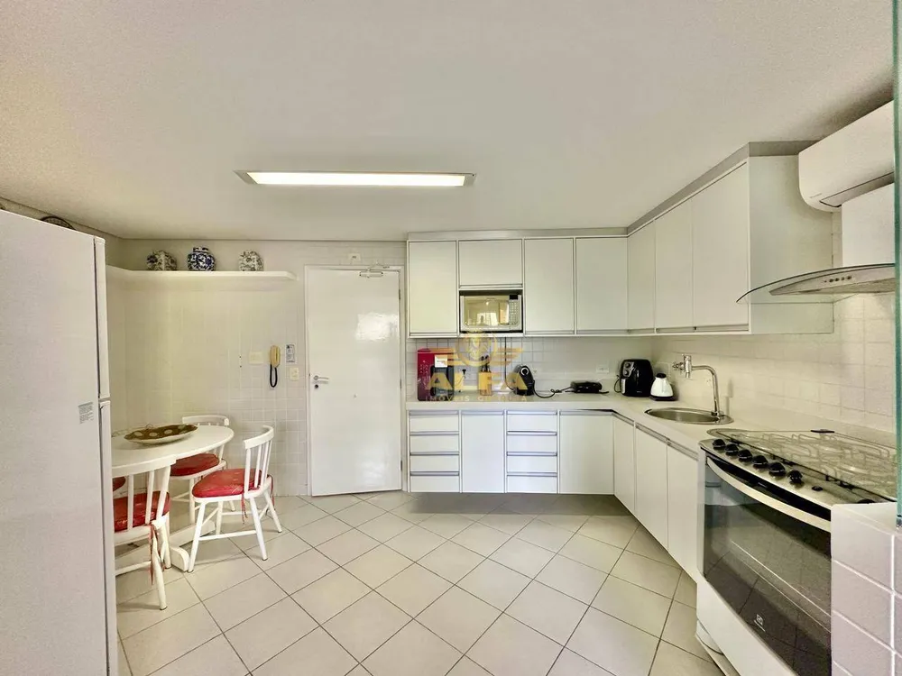 Apartamento, 3 quartos, 184 m² - Foto 9