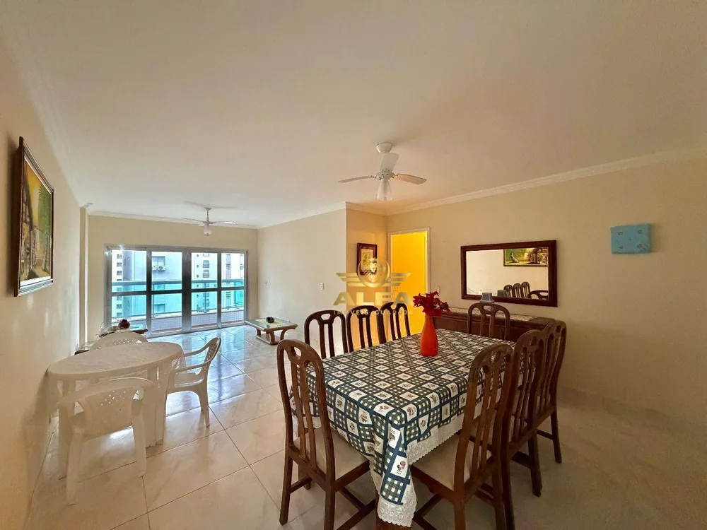 Apartamento, 3 quartos, 145 m² - Foto 1