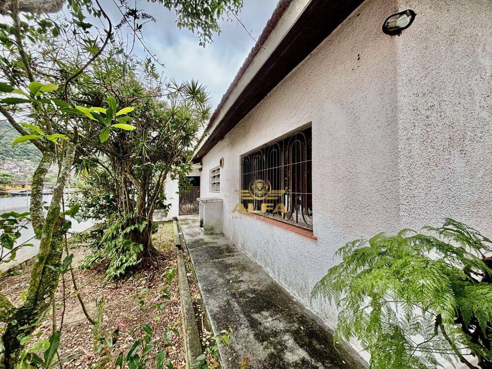 Casa, 3 quartos, 168 m² - Foto 1