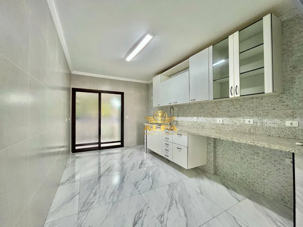 Apartamento, 3 quartos, 120 m² - Foto 1