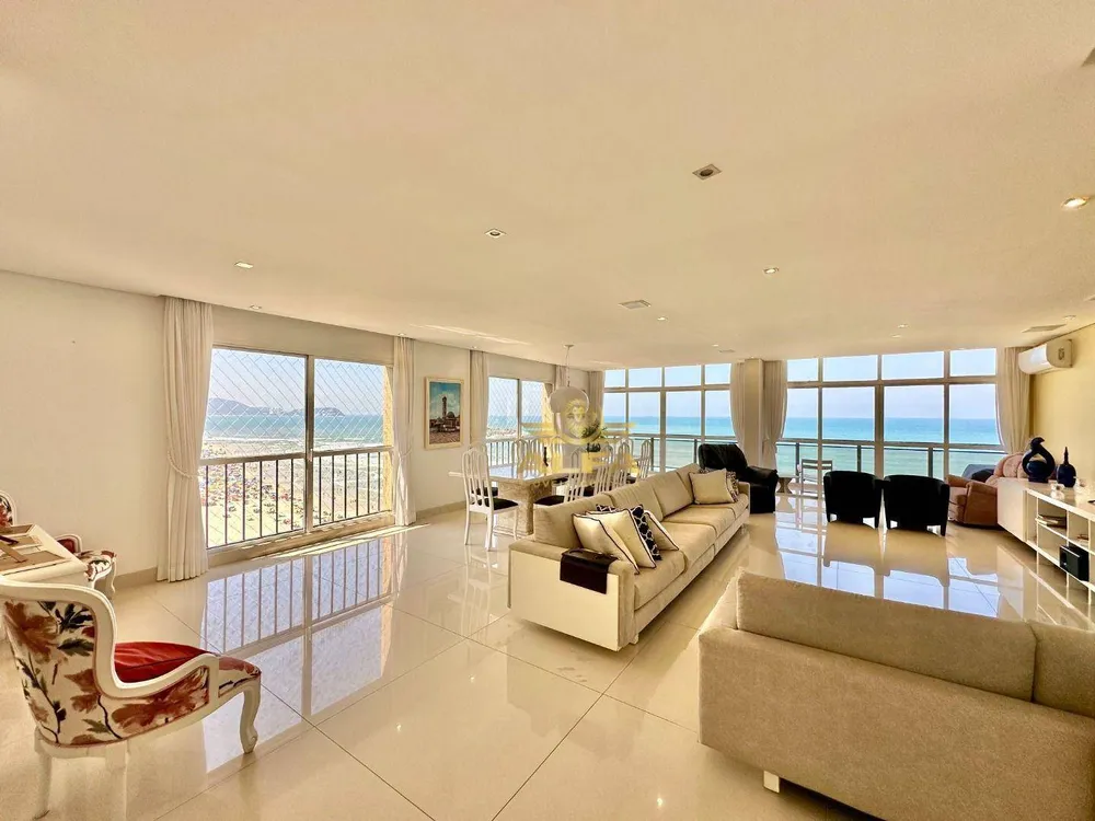 Apartamento, 3 quartos, 211 m² - Foto 2