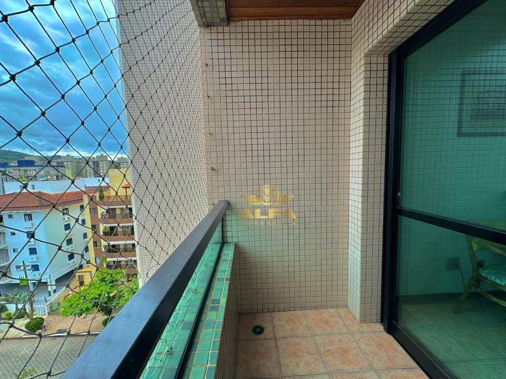 Apartamento à venda com 2 quartos, 70m² - Foto 2