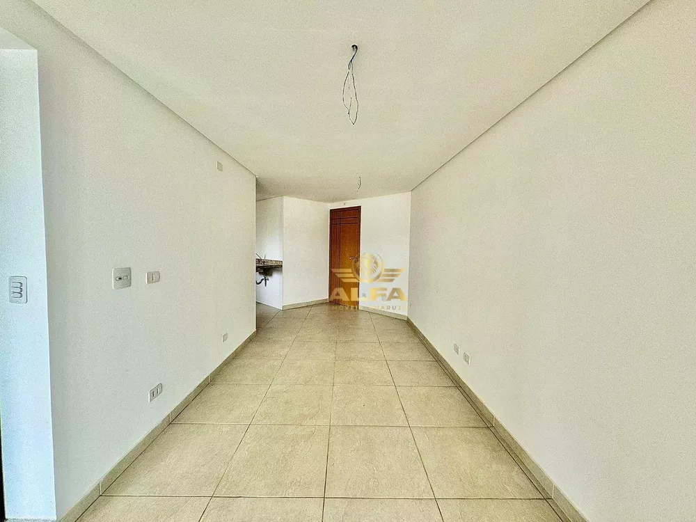 Apartamento à venda com 2 quartos, 69m² - Foto 2