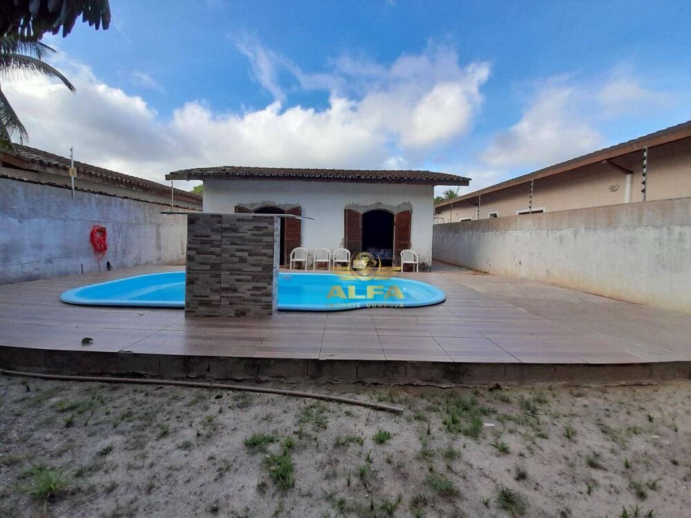 Casa à venda com 4 quartos, 180m² - Foto 1