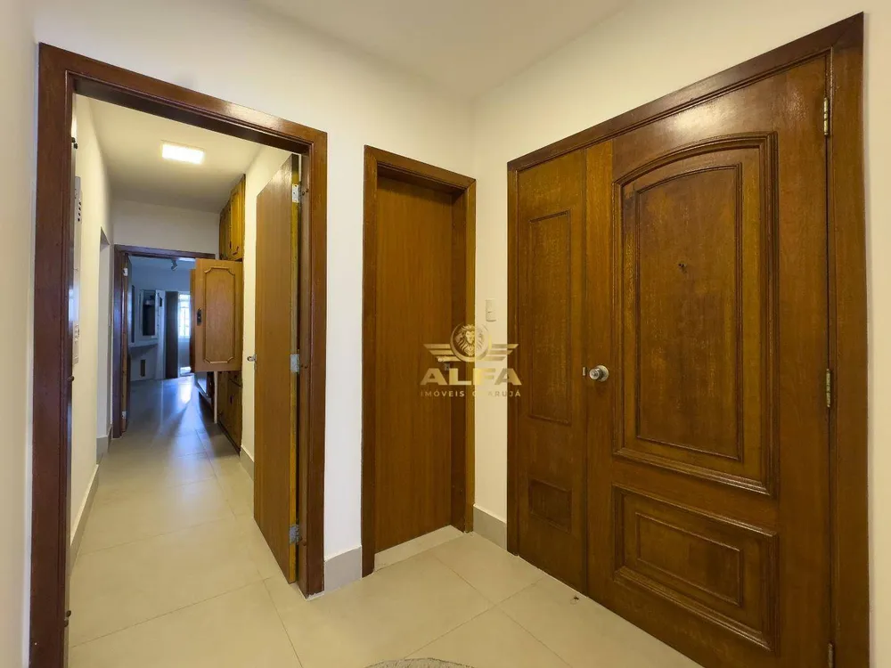 Apartamento, 3 quartos, 294 m² - Foto 2