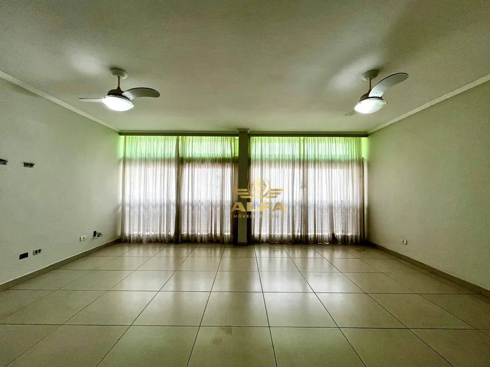 Apartamento, 3 quartos, 150 m² - Foto 2