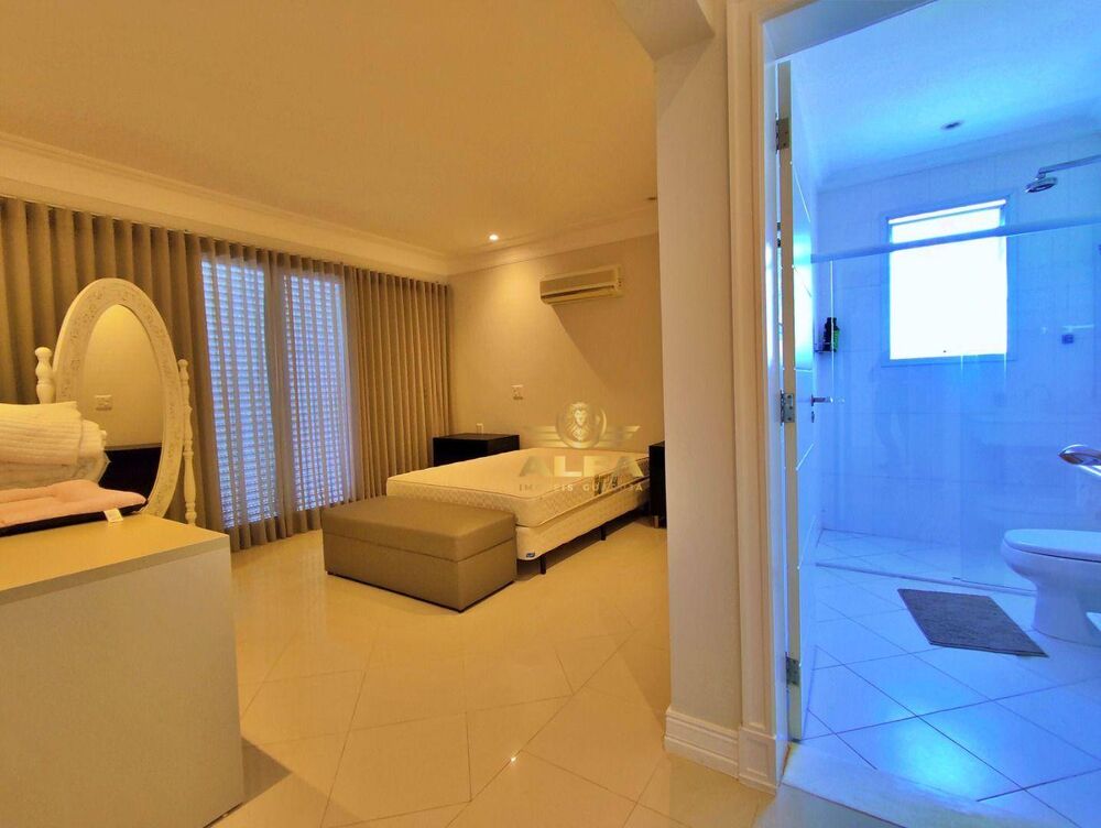 Casa de Condomínio à venda com 4 quartos, 380m² - Foto 4
