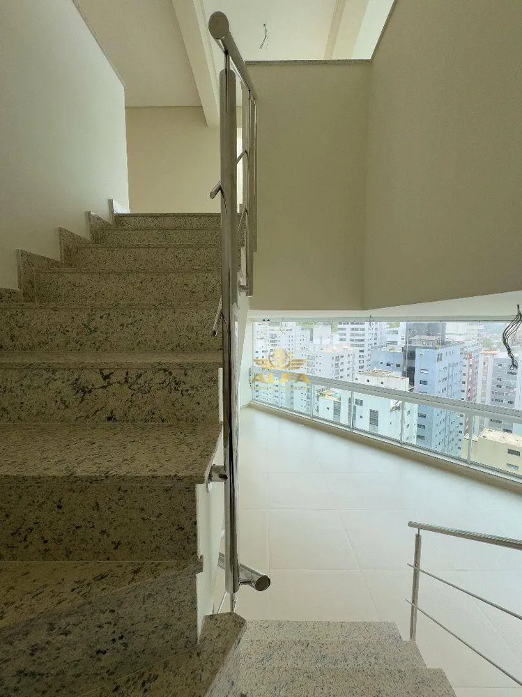 Cobertura, 3 quartos, 274 m² - Foto 4