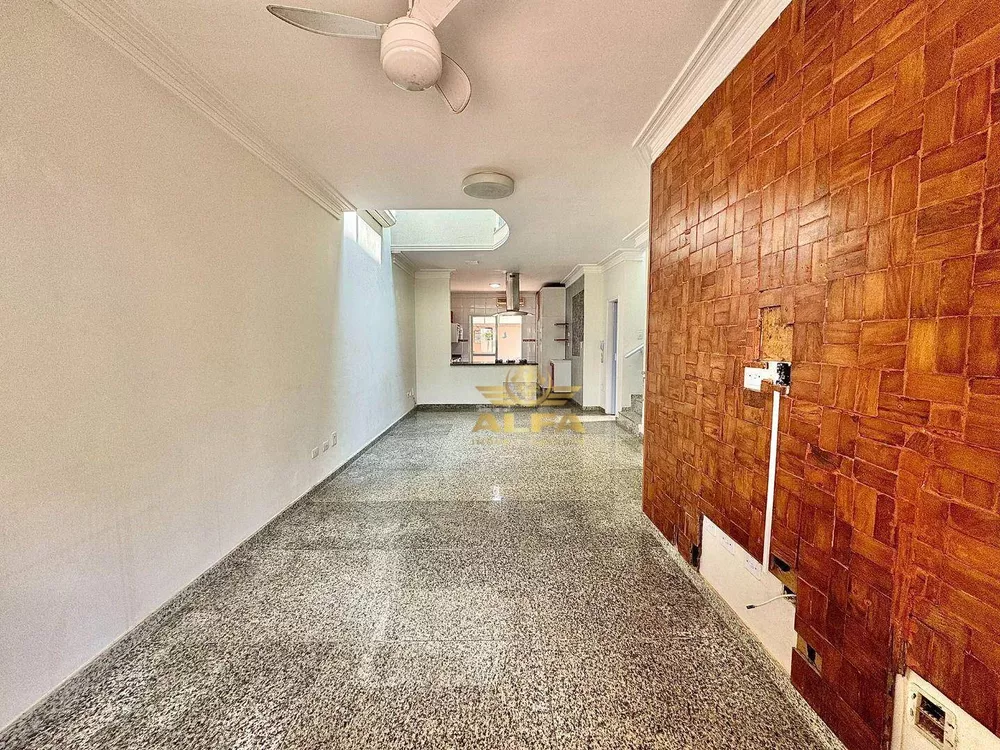 Casa de Condomínio à venda com 3 quartos, 181m² - Foto 2