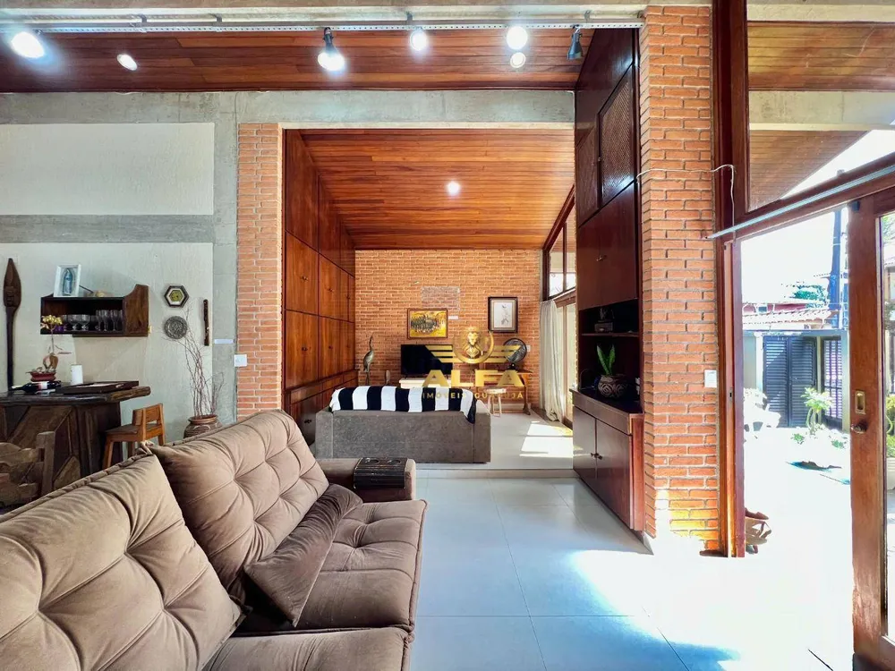 Casa, 4 quartos, 240 m² - Foto 3