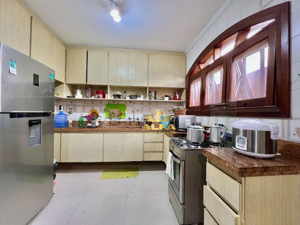 Casa, 4 quartos, 240 m² - Foto 9