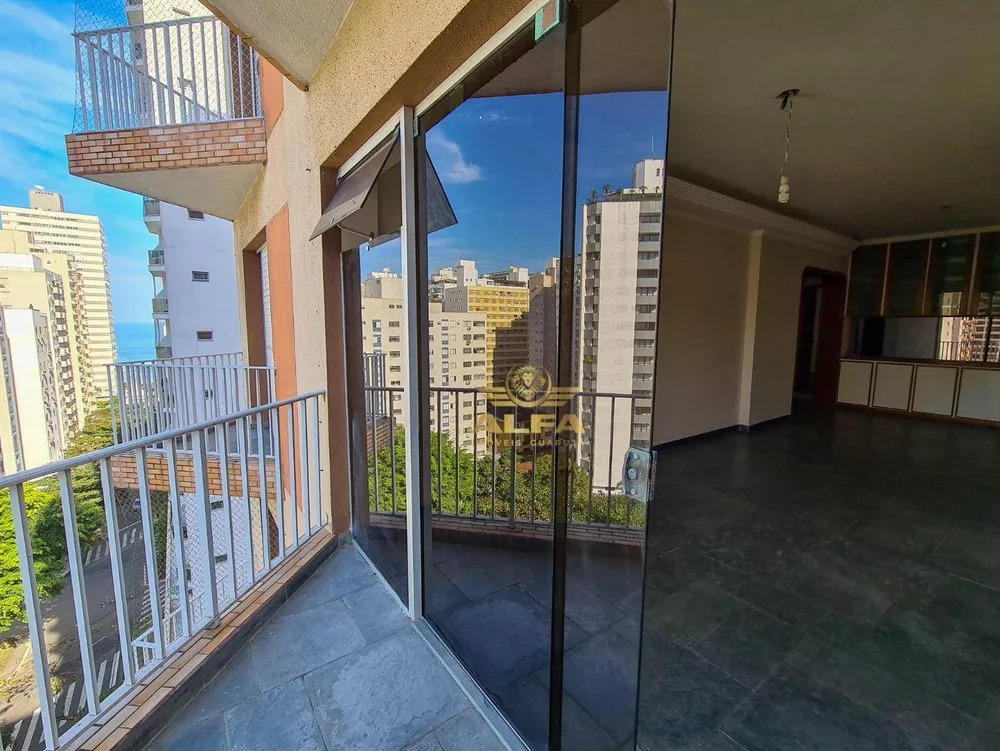 Apartamento à venda com 3 quartos, 130m² - Foto 1