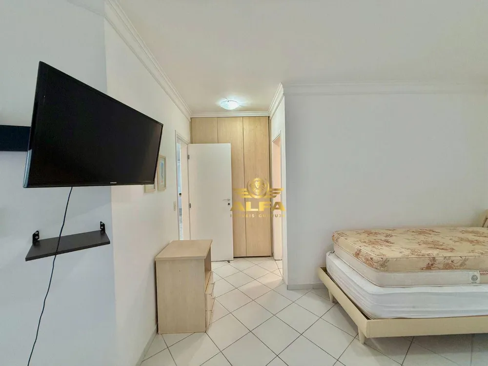 Apartamento, 3 quartos, 184 m² - Foto 2