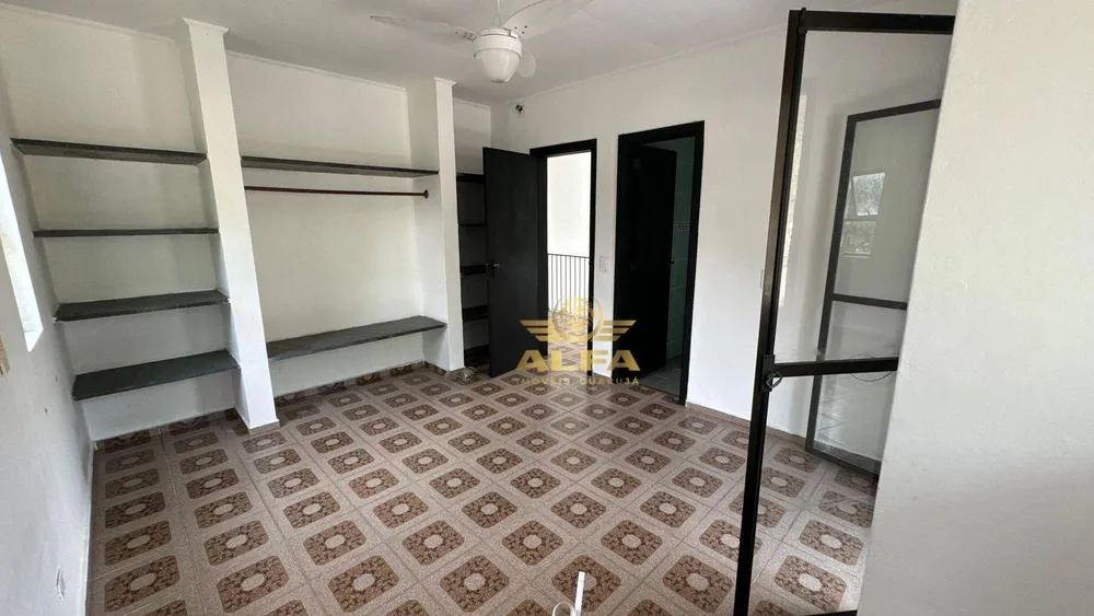 Casa, 3 quartos, 234 m² - Foto 3