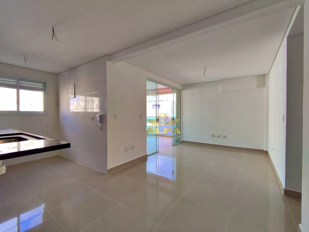 Apartamento à venda com 2 quartos, 70m² - Foto 1