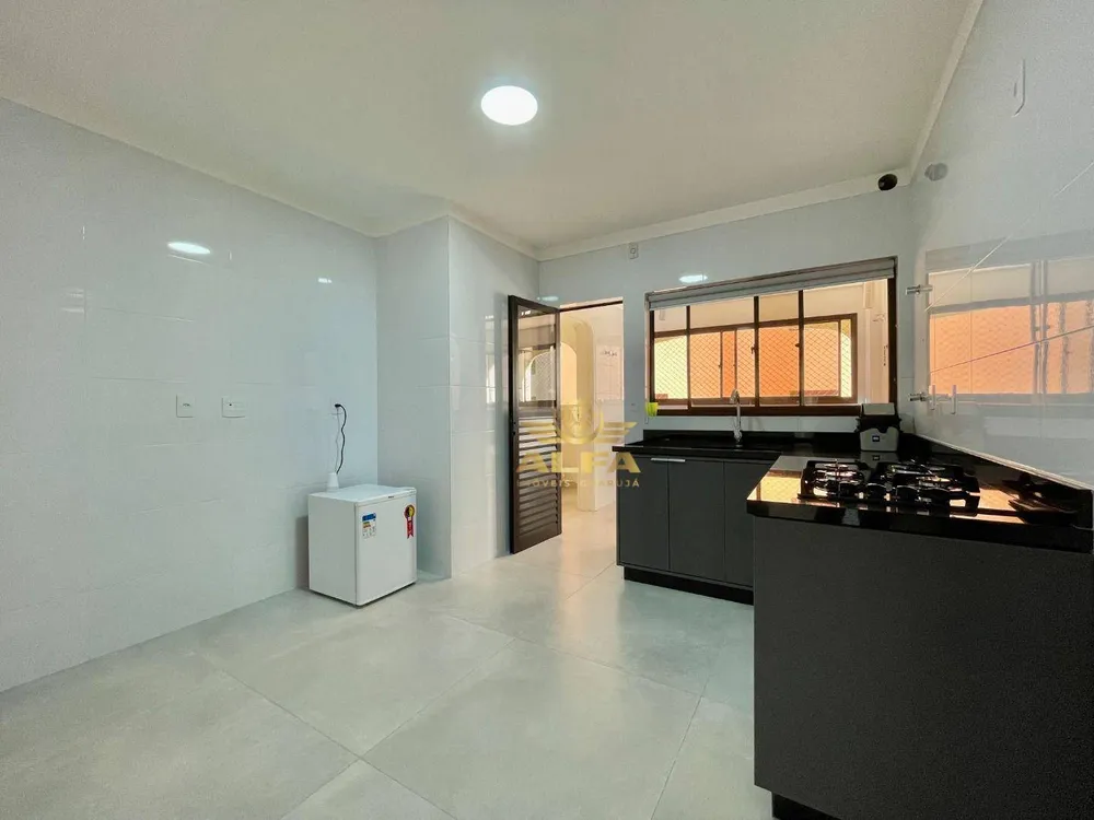 Apartamento, 3 quartos, 182 m² - Foto 11