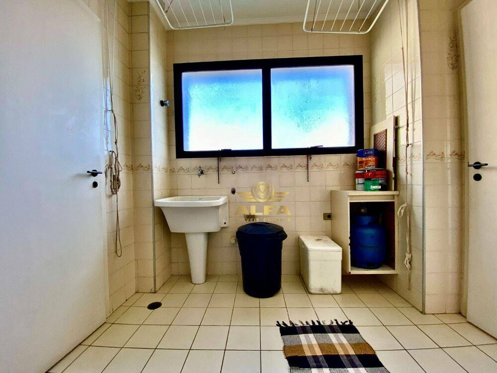 Apartamento, 3 quartos, 140 m² - Foto 4