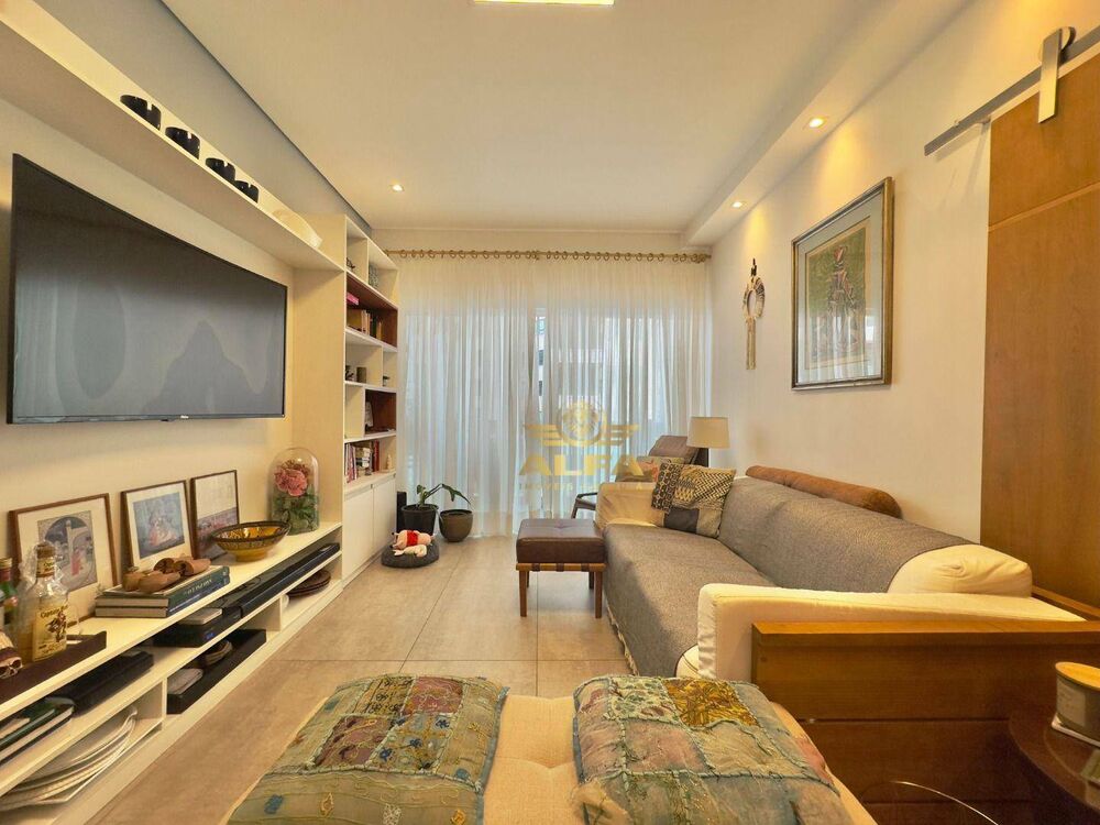 Apartamento à venda com 2 quartos, 80m² - Foto 4