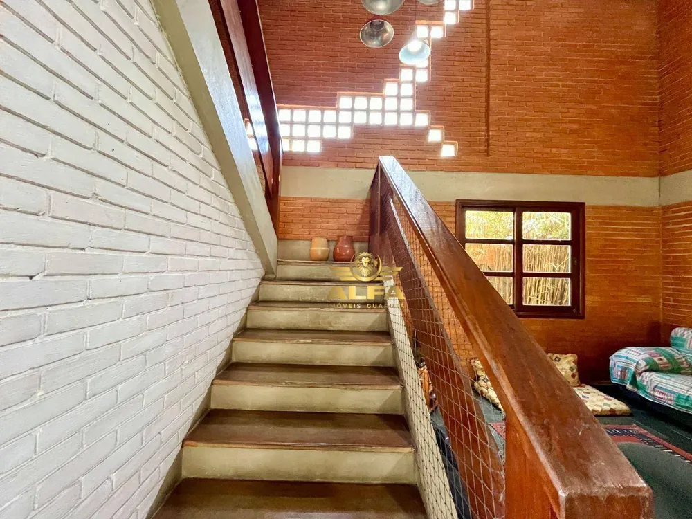 Casa, 4 quartos, 250 m² - Foto 1