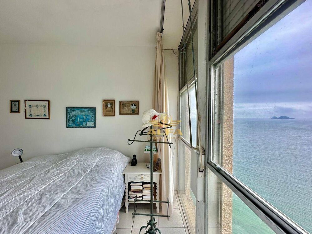 Apartamento, 3 quartos, 130 m² - Foto 1