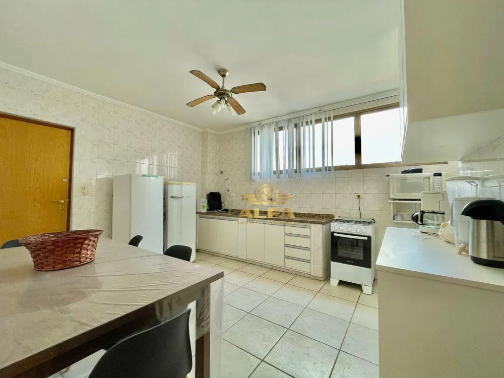 Apartamento, 4 quartos, 213 m² - Foto 13