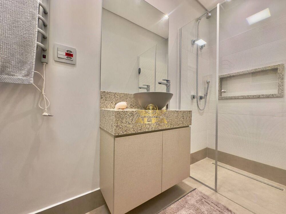 Apartamento à venda com 4 quartos, 201m² - Foto 12