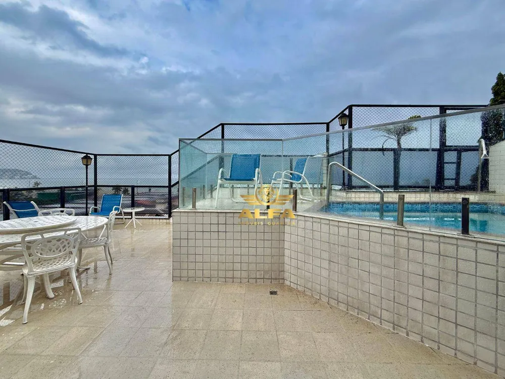 Cobertura, 3 quartos, 204 m² - Foto 2