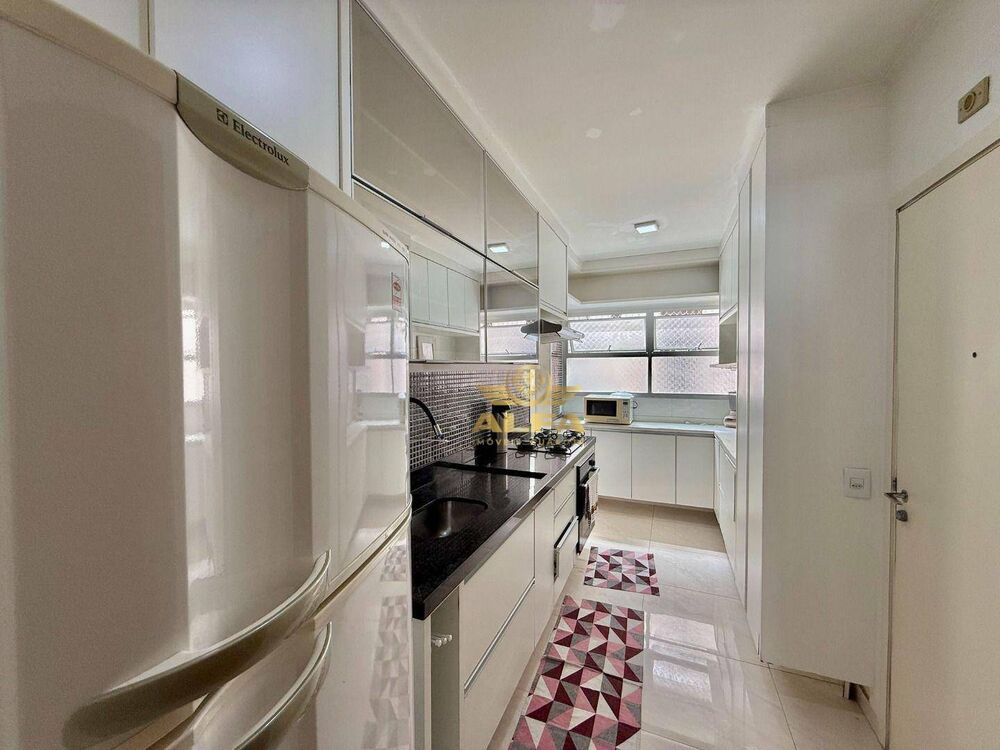 Apartamento à venda com 3 quartos, 115m² - Foto 7