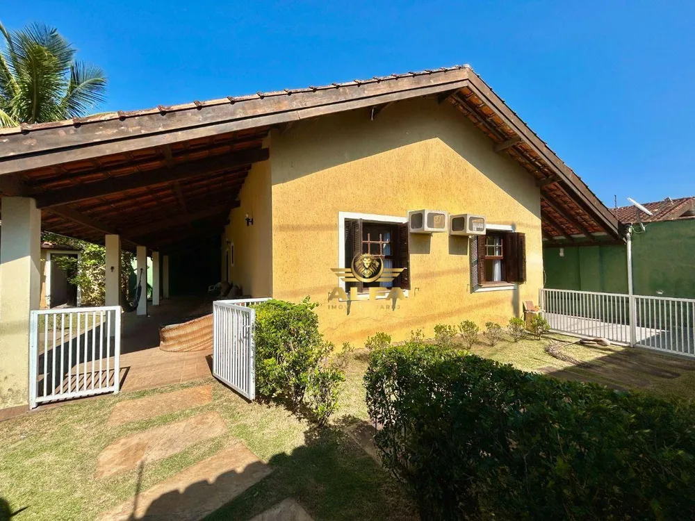 Casa, 5 quartos, 330 m² - Foto 3