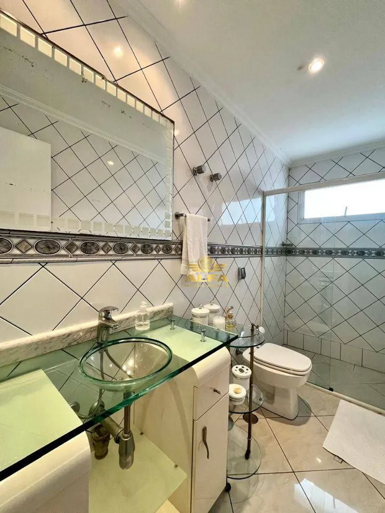 Apartamento, 3 quartos, 196 m² - Foto 3