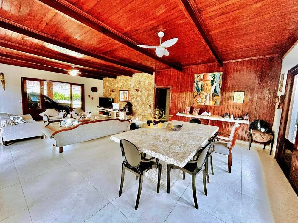 Casa, 6 quartos, 360 m² - Foto 1
