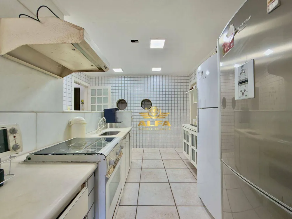 Apartamento, 3 quartos, 201 m² - Foto 2