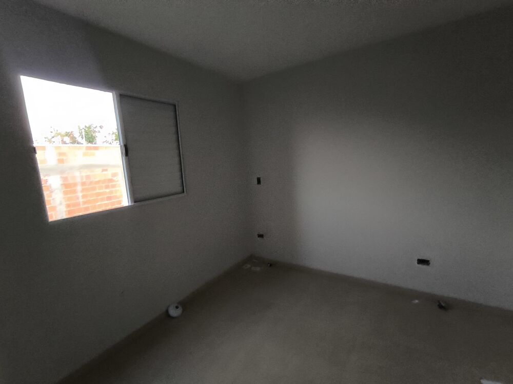 Casa à venda com 3 quartos, 79m² - Foto 11