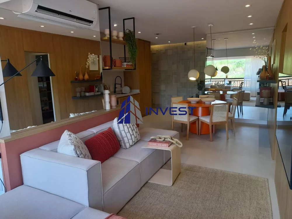 Apartamento à venda com 2 quartos, 82m² - Foto 1