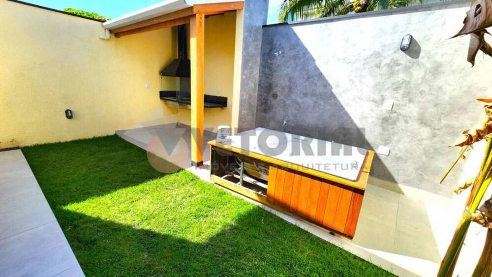Casa à venda com 2 quartos, 70m² - Foto 9