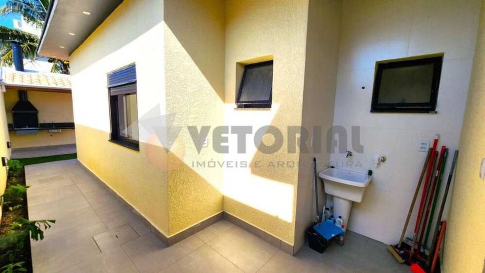 Casa à venda com 2 quartos, 70m² - Foto 20
