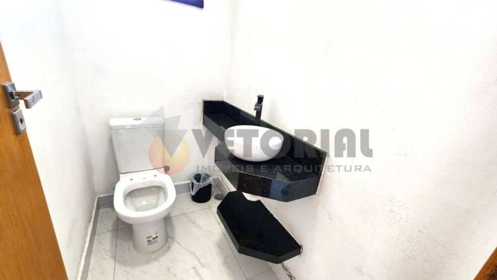 Casa à venda com 2 quartos, 70m² - Foto 14