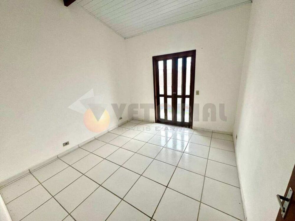 Sobrado à venda com 2 quartos, 75m² - Foto 14