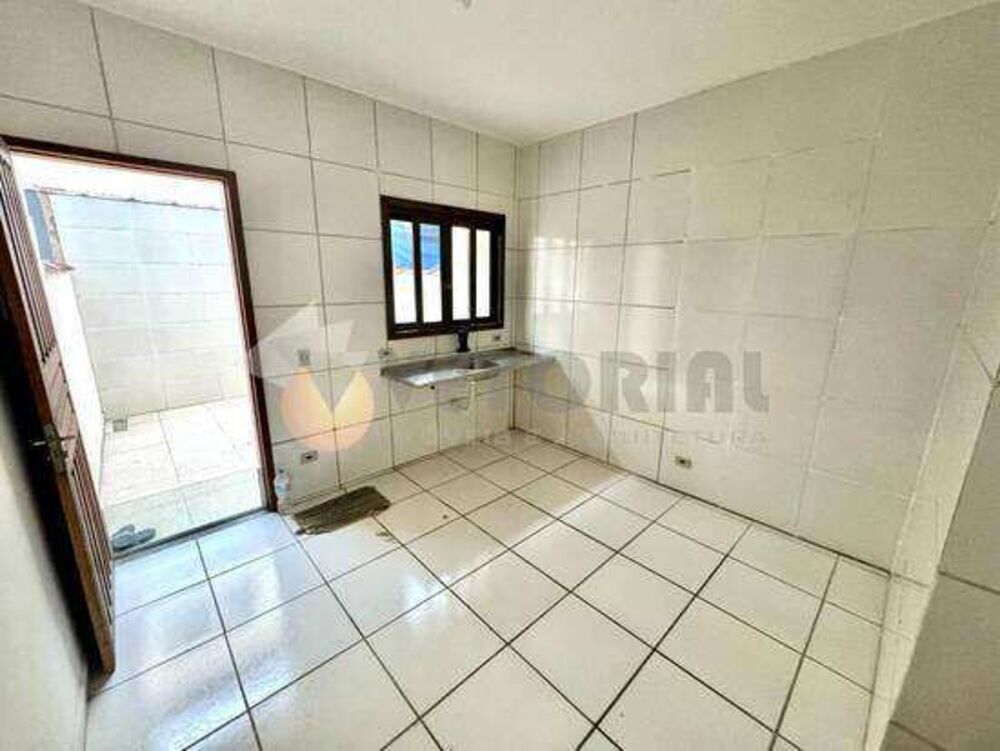 Sobrado à venda com 2 quartos, 75m² - Foto 5