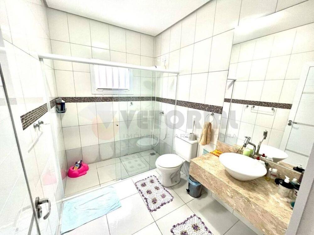 Casa à venda com 3 quartos, 124m² - Foto 9